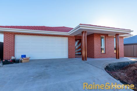 Property photo of 31 Hindmarsh Esplanade Dubbo NSW 2830