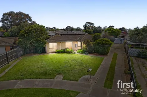 Property photo of 2 Ibis Court Werribee VIC 3030