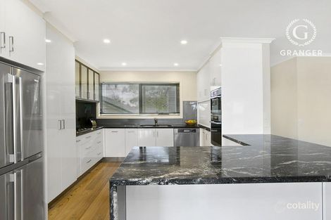 Property photo of 16 Alexander Parade McCrae VIC 3938
