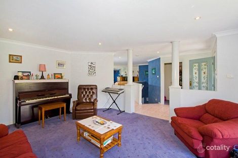 Property photo of 22 Haslemere Crescent Buttaba NSW 2283