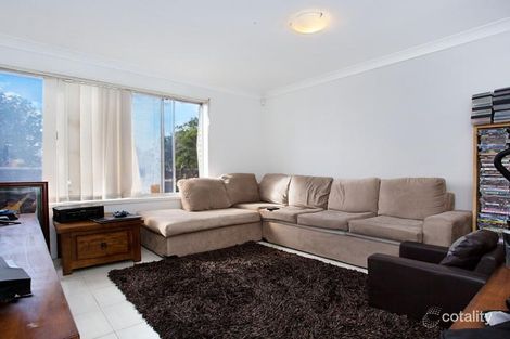 Property photo of 221 Sunshine Boulevard Mermaid Waters QLD 4218
