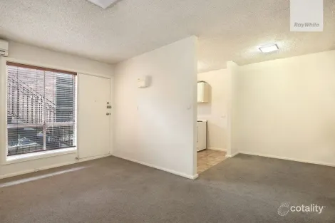 Property photo of 1/28 Ormond Road Ascot Vale VIC 3032