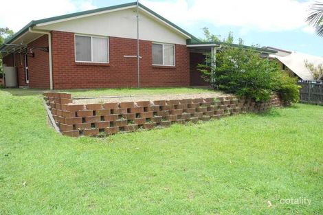 Property photo of 5 Wattora Close Boyne Island QLD 4680