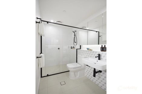 1111/62 Logan Rd, Woolloongabba, QLD 4102