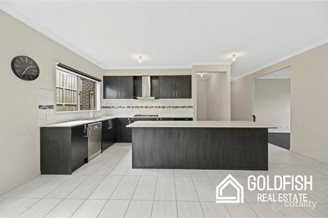 16 Sunnybrook Ave, Warragul, VIC 3820