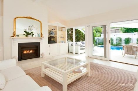 Property photo of 31 Surfview Road Mona Vale NSW 2103