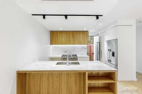 Property photo of 6/28 Flower Street Essendon VIC 3040