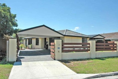 36 Spring Rd, Junction Village, VIC 3977