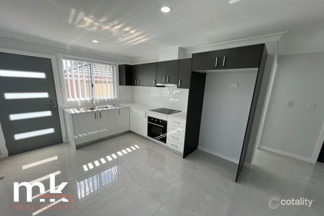 Property photo of 10 Euphrates Place Kearns NSW 2558