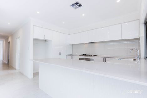 Property photo of 13A Ochiltree Way Kardinya WA 6163