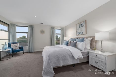 Property photo of 30 Barton Street Doncaster East VIC 3109