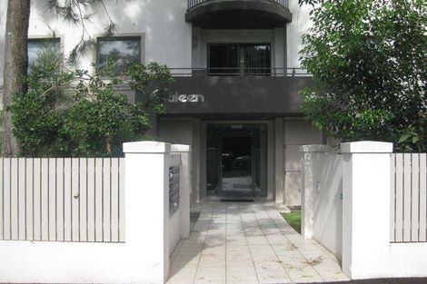 Property photo of 2/38-40 Sinclair Street Wollstonecraft NSW 2065