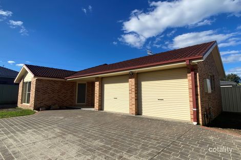 Property photo of 20 Daintree Crescent Blue Haven NSW 2262