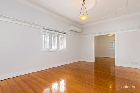 Property photo of 52 Henry Street Greenslopes QLD 4120