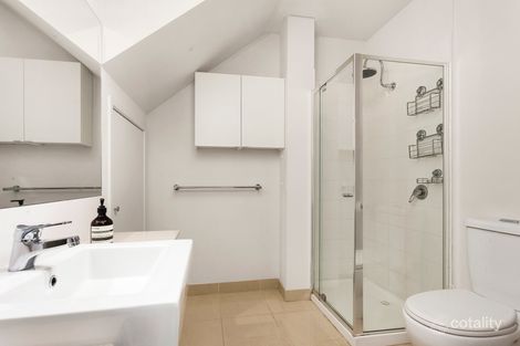 Property photo of 8/5 Saltriver Place Footscray VIC 3011
