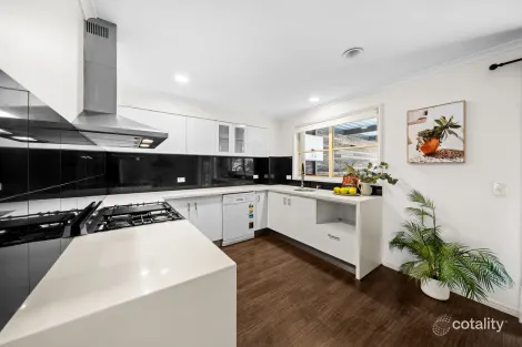 Property photo of 1/61 Paddington Drive Carrara QLD 4211