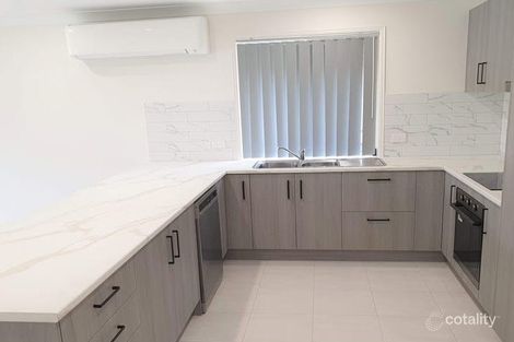 Property photo of 6 Fontanna Way Springfield Lakes QLD 4300