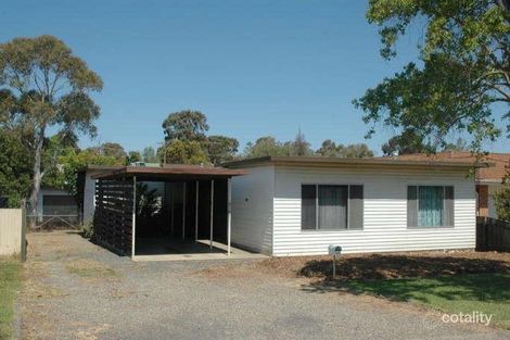 82 Albert St, Nowra, NSW 2541