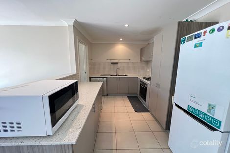 Property photo of 264 Anthony Rolfe Avenue Gungahlin ACT 2912