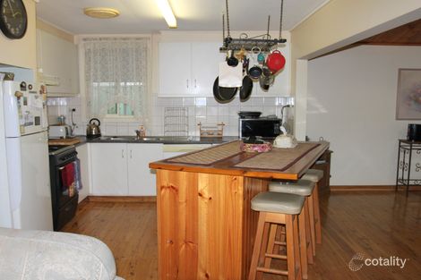 Property photo of 22 Fourth Street Eildon VIC 3713