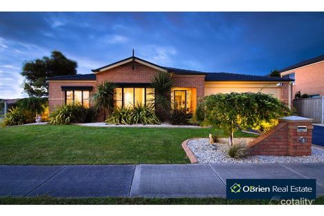 Property photo of 10 Champagne Grove Narre Warren South VIC 3805