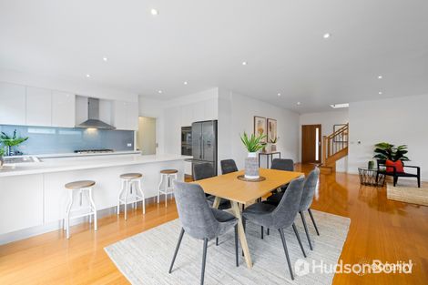 Property photo of 2/28 Millicent Avenue Bulleen VIC 3105