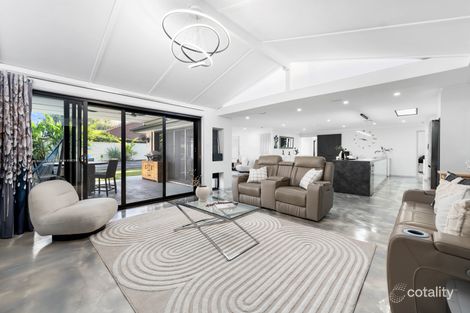 Property photo of 25 Jessica Crescent Nudgee QLD 4014