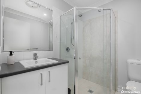 Property photo of 2/15 Greaves Close Armidale NSW 2350