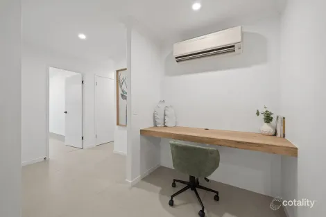 Property photo of 25 Lark Circuit Mountain Creek QLD 4557