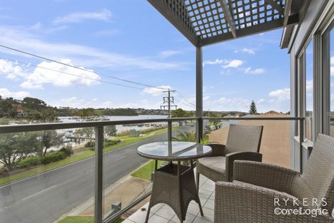 Property photo of 3/142 Marine Parade Lakes Entrance VIC 3909