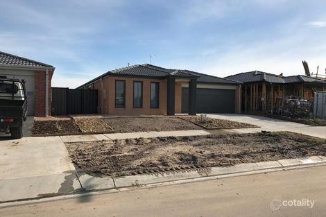 Property photo of 37 Pinnacle Drive Pakenham VIC 3810