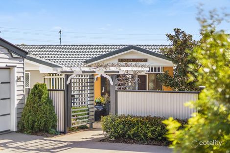 Property photo of 2/15 Risdon Street Newtown QLD 4350