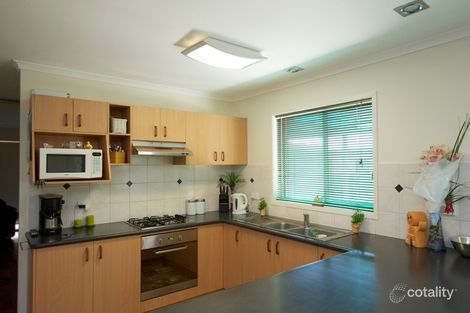 Property photo of 30 Lightwood Drive Wodonga VIC 3690