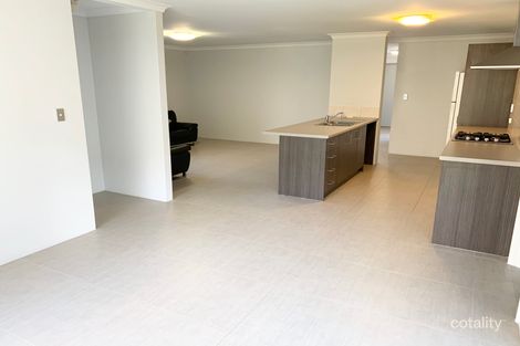 10/171 Mills St, Queens Park, WA 6107