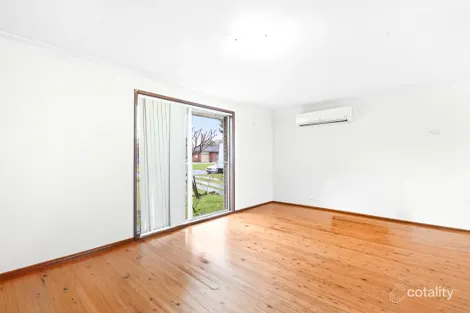 Property photo of 11 Chaperon Crescent Minto NSW 2566