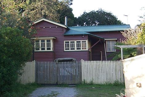 31 Beatrice St, Bardon, QLD 4065