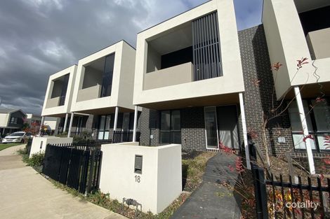 18 Oakden Cres, St Albans, VIC 3021