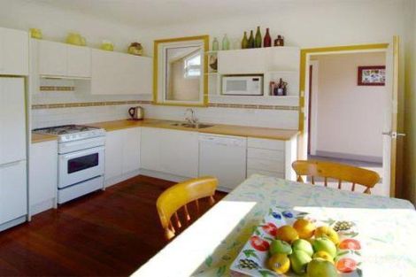 Property photo of 18 Harrison Street Bellfield VIC 3081