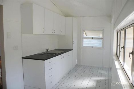 Property photo of 415 Campbell Street Depot Hill QLD 4700