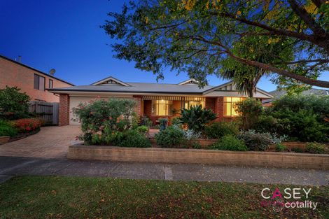 Property photo of 19 Tenterfield Drive Narre Warren South VIC 3805