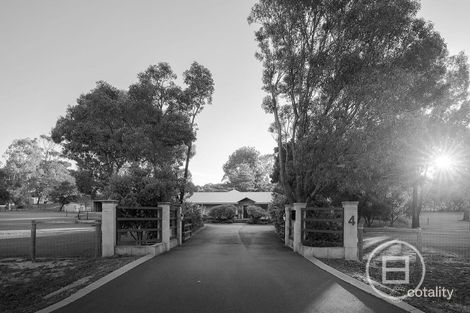 Property photo of 4 The Fairways Gnangara WA 6077