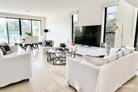 Property photo of 69 Theatre Drive Benowa QLD 4217
