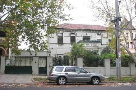 32 Charnwood Rd, St Kilda, VIC 3182