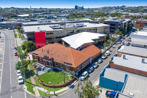 60 Edmondstone Rd, Bowen Hills, QLD 4006