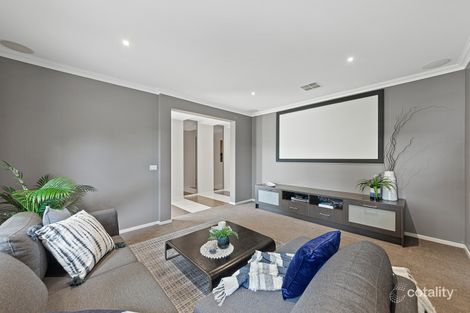 Property photo of 4 Black Caesar Drive Cranbourne East VIC 3977