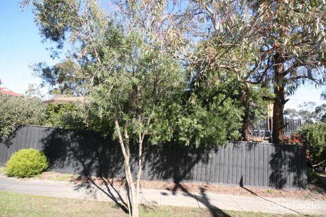 Property photo of 2 Piccadilly Avenue Wantirna South VIC 3152