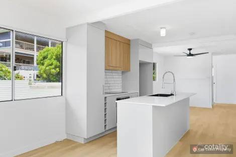 Property photo of 31 Swordfish Avenue Taranganba QLD 4703