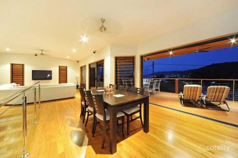 Property photo of 10 Palm Drive Cannonvale QLD 4802