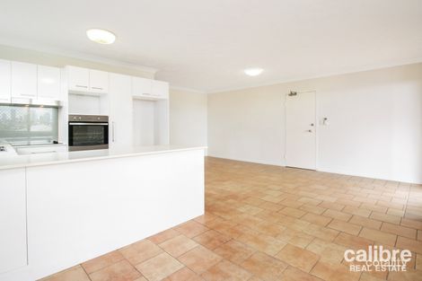 Property photo of 2/45 Eighth Avenue Coorparoo QLD 4151