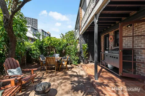 6/42 GRENIER ST, SPRING HILL, QLD 4000